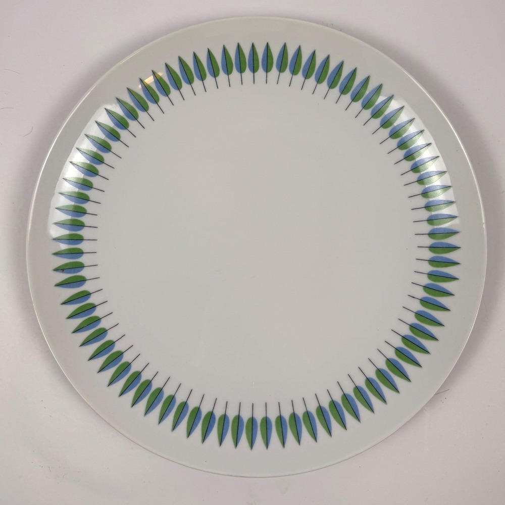Mid Century Modern 12" plate with green design - Amthor Imports made in Japan